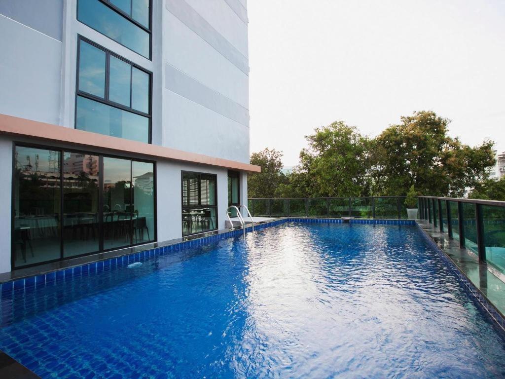 B2 South Pattaya Premier Hotel Zewnętrze zdjęcie